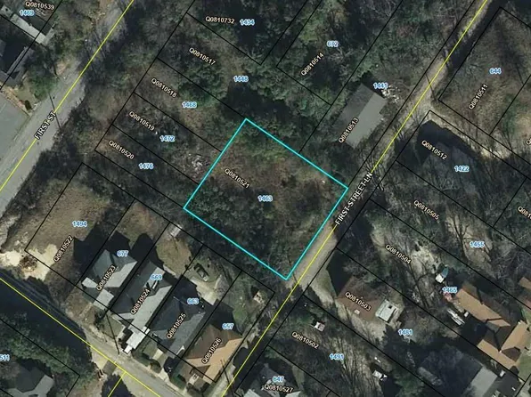 1st St, Macon, GA 31201
