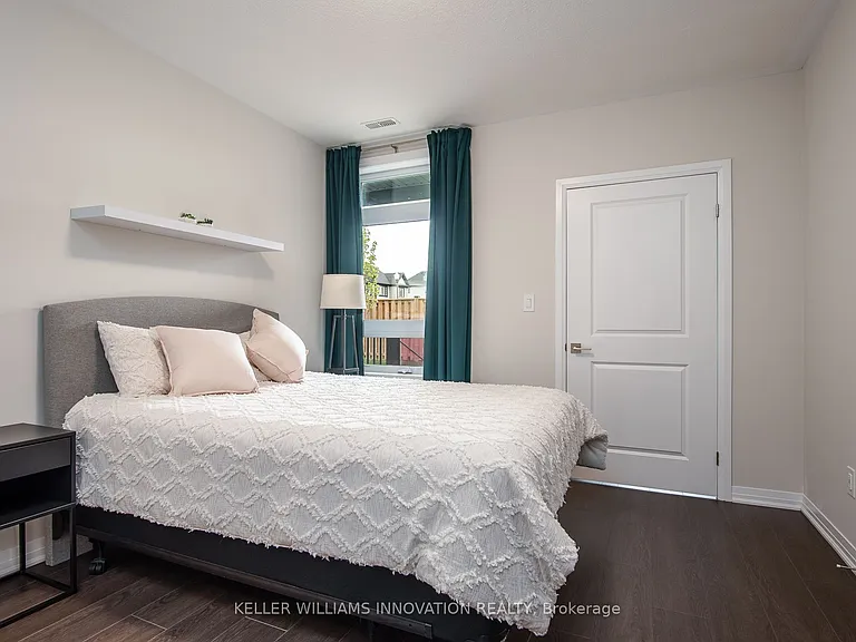 155 Thomas Slee Dr #1D — Photo 27