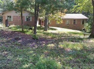 144 Camellia Way, Laurel Park, NC 28739