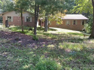 144 Camellia Way, Laurel Park, NC, 28739