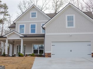 5910 Crowley Dr, Douglasville, GA 30135