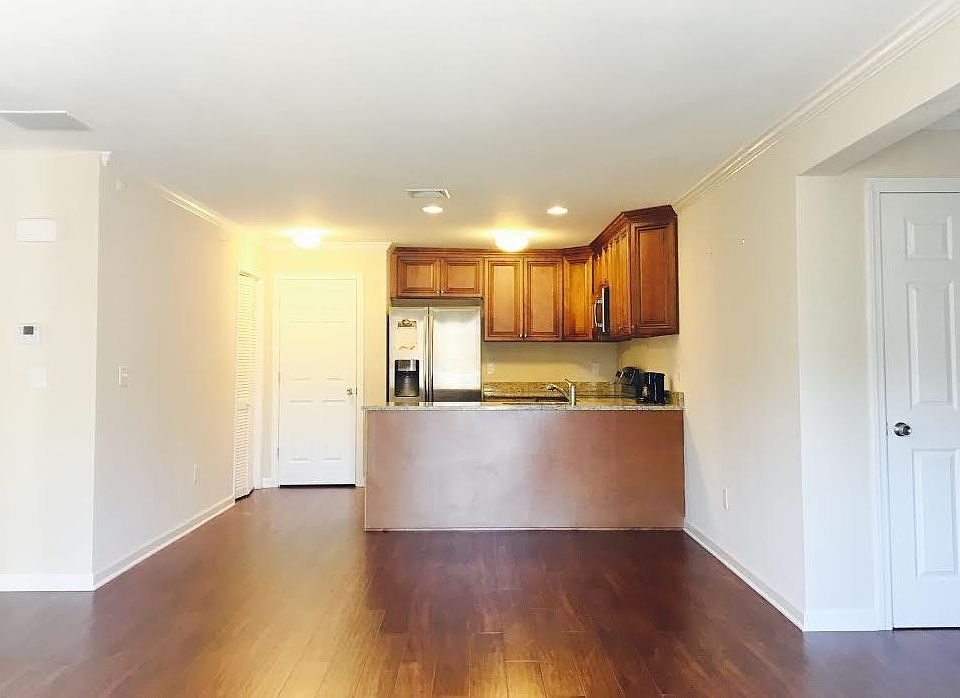 Open Floor Plan Kitchen