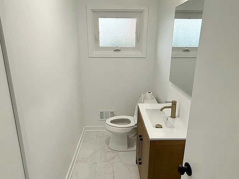 8748 N Olcott Ave — Photo 8