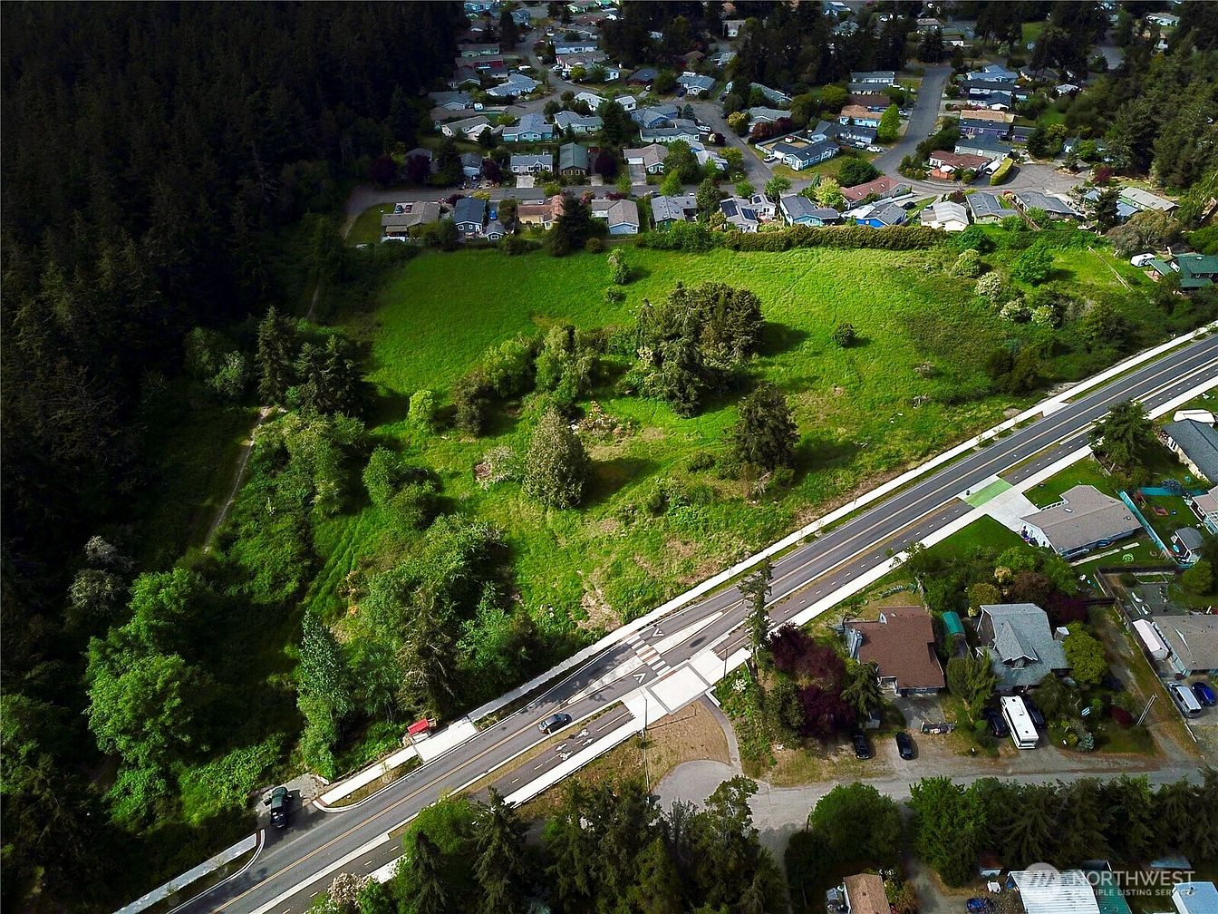 2nd image of 2302 Discovery Road