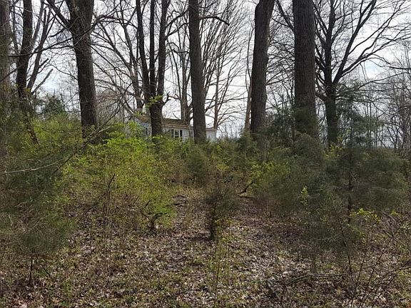 2nd image of 2121 Seminole Dr