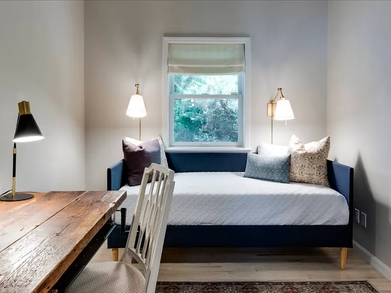 367 E Hampton Sag Harbor Tpke — Photo 16