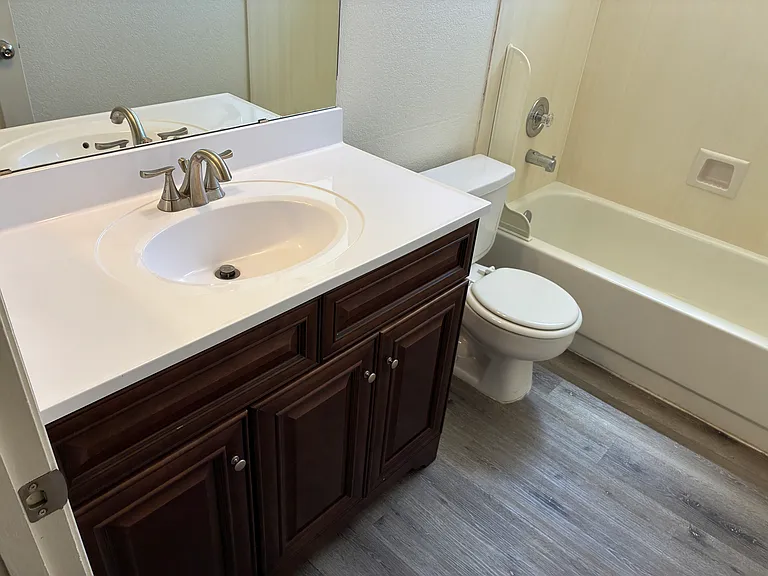 5637 W Yucca St — Photo 24