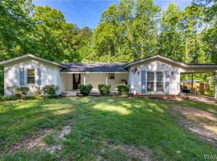20 Evans Dr, Northport, AL 35473