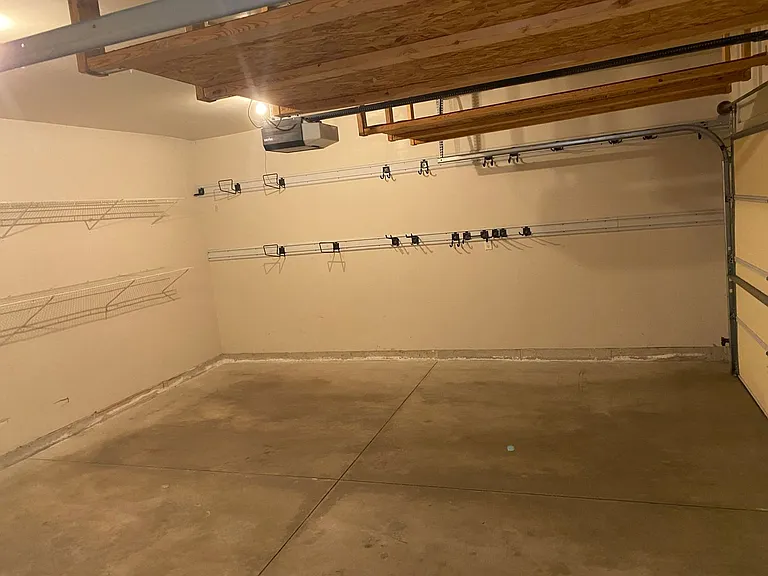 922 Peachcrest Ct NE — Photo 19