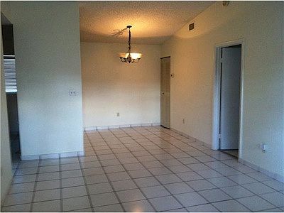 3rd image of 18340 Mediterranean Blvd #528