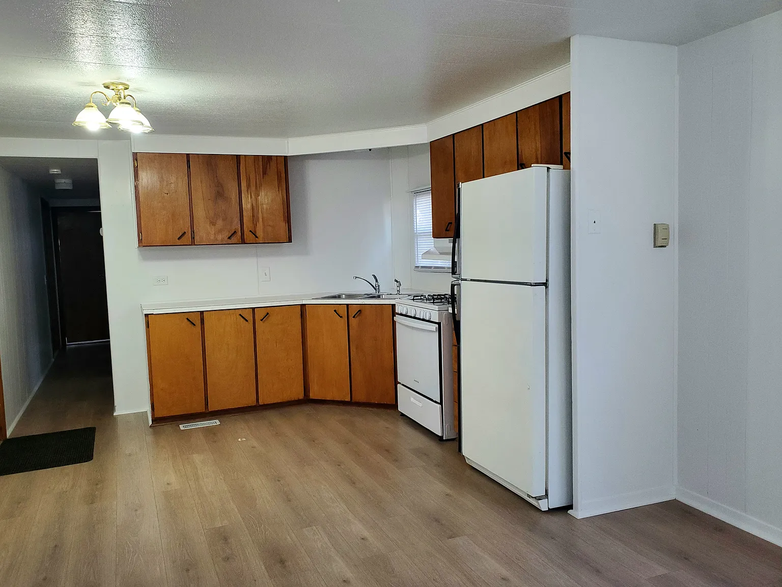 507 S 8th St — Photo 2