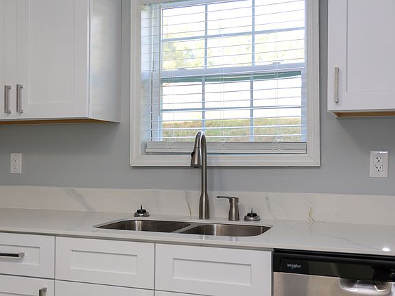 3rd image of 4301 Forestridge Ln #6e0c4d92f
