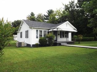 1031 7th St, Erwin, TN 37650