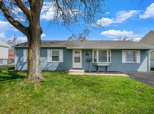 19 N Elm Ln, Glenwood, IL
