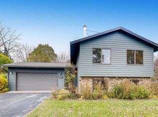 6688 E Shadow Lake Dr, Lino Lakes, MN 55014