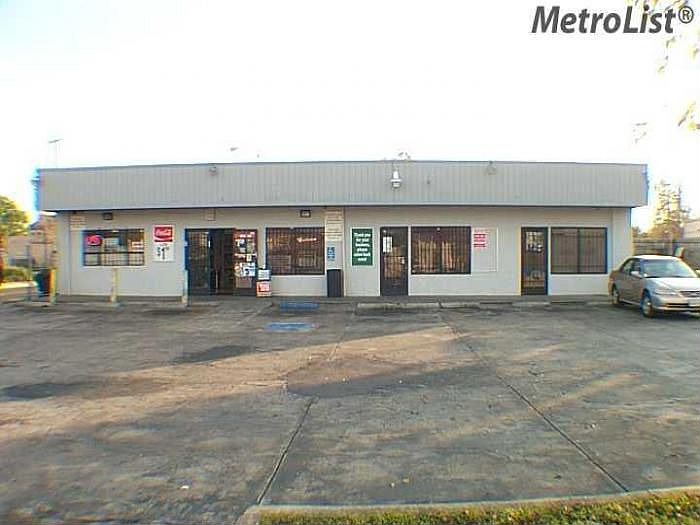 1st image of 3621 Marysville Blvd