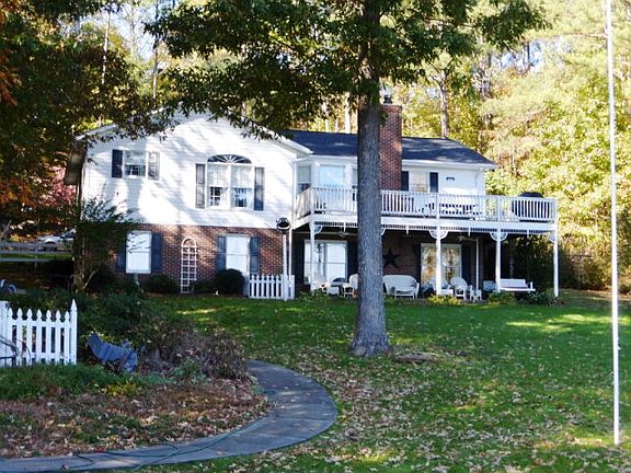 3rd image of 122 N Don Haven Dr