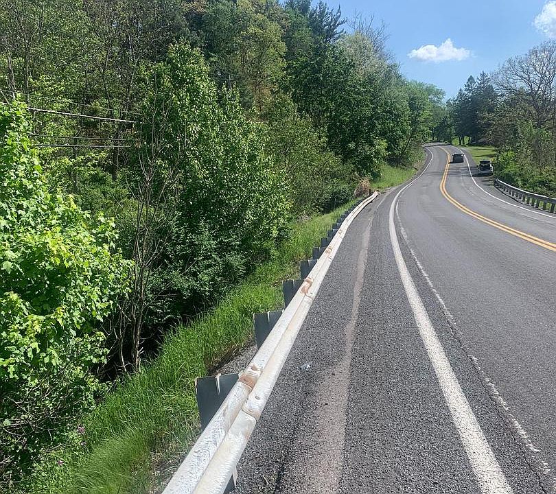 1st image of Along Grandview Rd