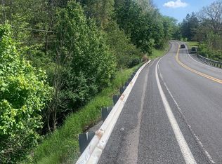 Along Grandview Rd, Altoona, PA 16601