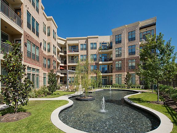 4th image of 2727 Commercial Center Blvd #108