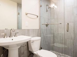 954 Agate St APT B, San Diego, CA 92109