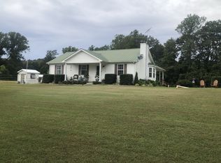 5757 Little Hurricane Ck, Mcewen, TN 37101