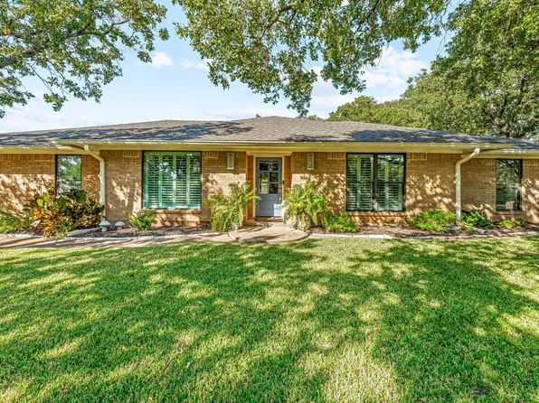 1507 Mimosa Cir, Graham, TX 76450