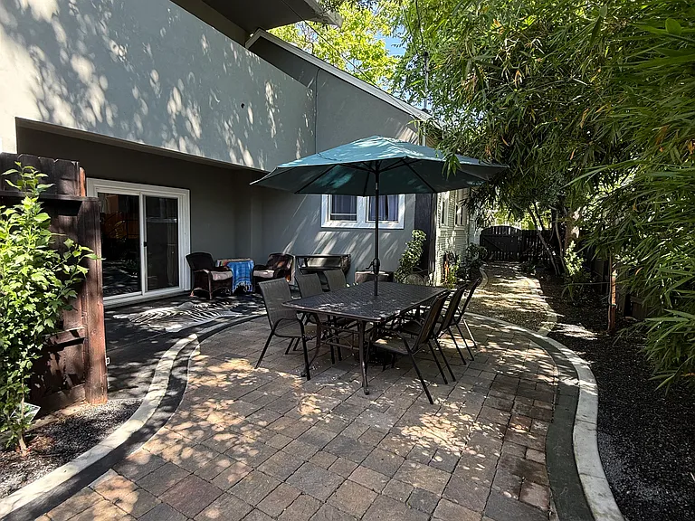 331 Pleasant St — Photo 61