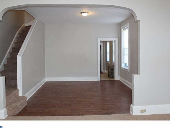 5th image of 4628 Richmond St