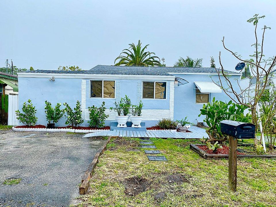1st image of 2331 McKinley St