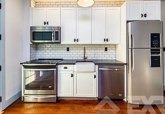 2nd image of 62 Brooklyn Ave #3A