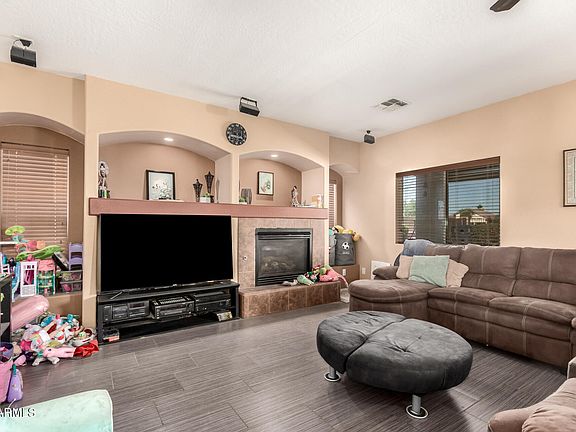 4th image of 7031 S 58TH Avenue