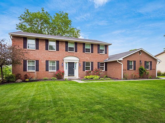 2nd image of 3435 Rolling Hills Ln