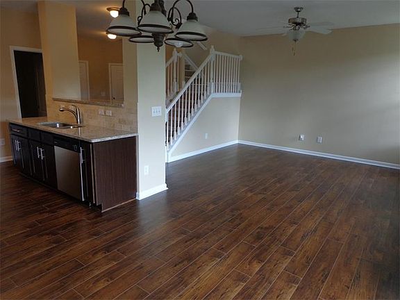 5th image of 1681 Tailmore Ln