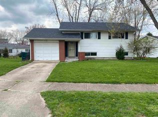 2801 N Winston Dr, Muncie, IN 47304