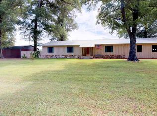 2060 Fm 990, De Kalb, TX 75559