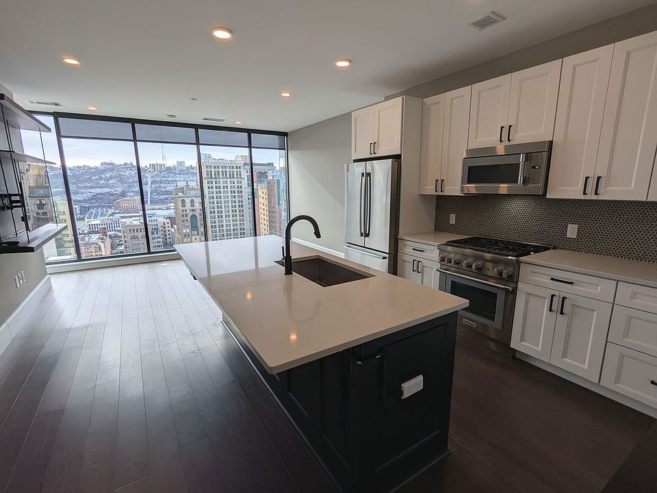 1st image of 350 Oliver Ave #1603