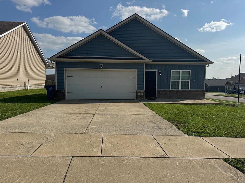 123 John Davis Dr