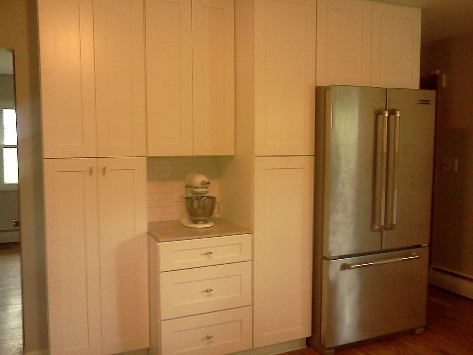 2nd image of 4874 Chevy Chase Ave