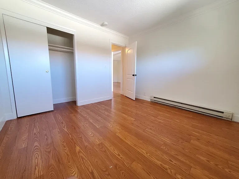 Manzanita Apartments — Photo 7