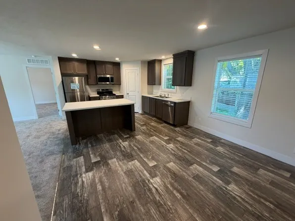 38 Bluebird Hill Dr #386, Orion Township, MI 48359