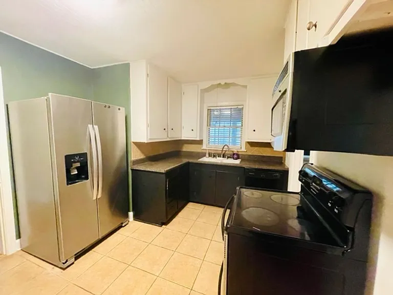 9 Sunset Ave — Photo 16