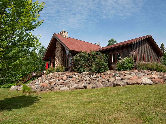 4th image of 313 Birch Dr