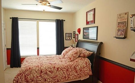 4th image of 9823 Tapestry Park Cir