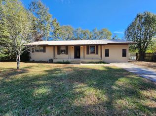 729 Zimmerman St, Nashville, GA 31639
