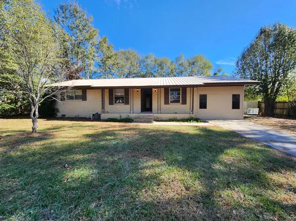 729 Zimmerman St, Nashville, GA 31639