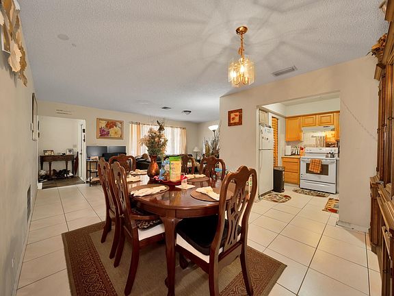 5th image of 7001-7005 NW 15th Street