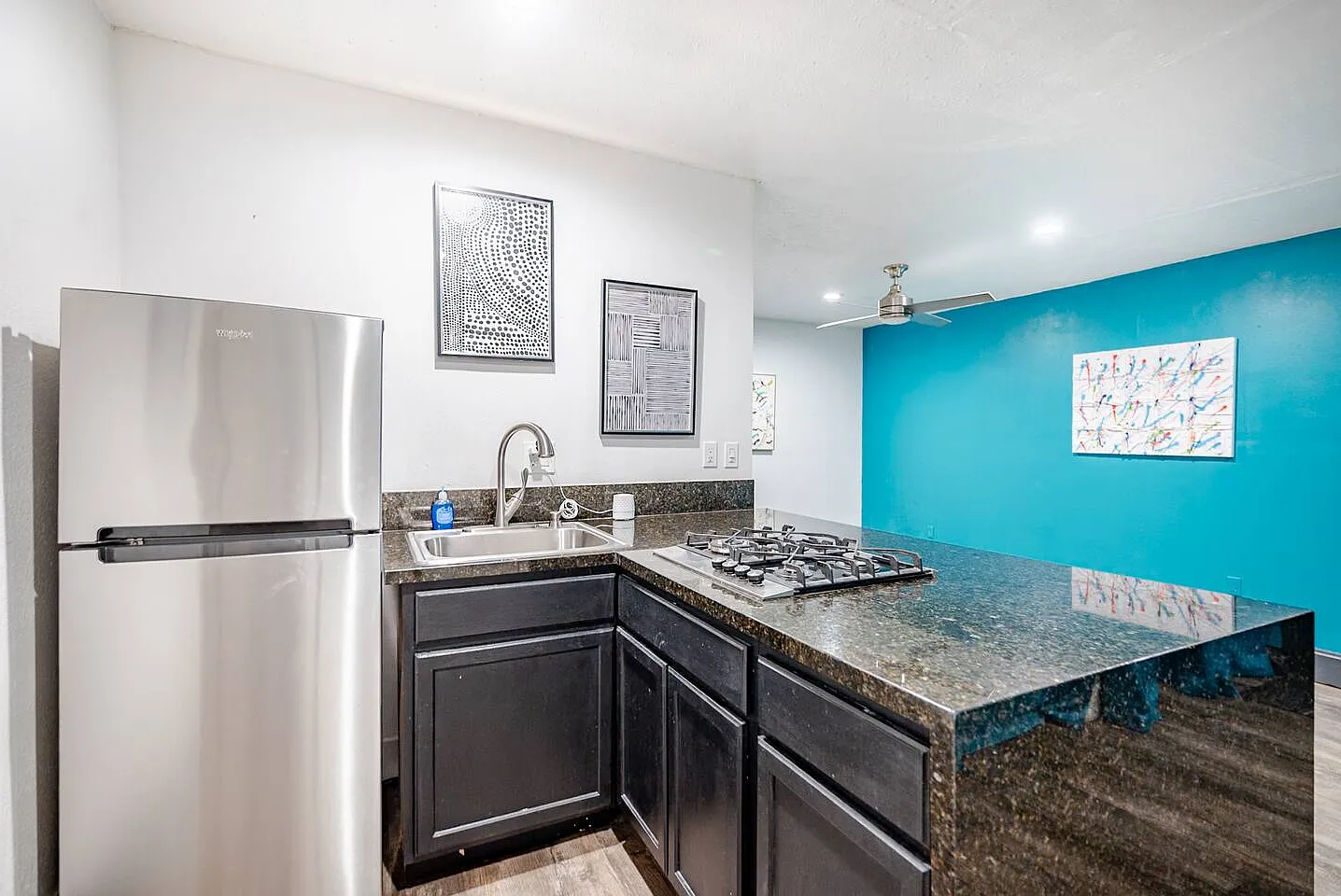 4 bed, $5,800 — Photo 4