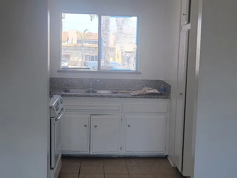 2178 W Alameda Ave #3 — Photo 3
