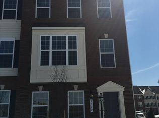 7130 Beaumont Pl, Hanover, MD 21076